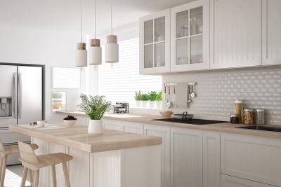 Biela kuchyňa: elegancia, ktorá sa vie premeniť 
